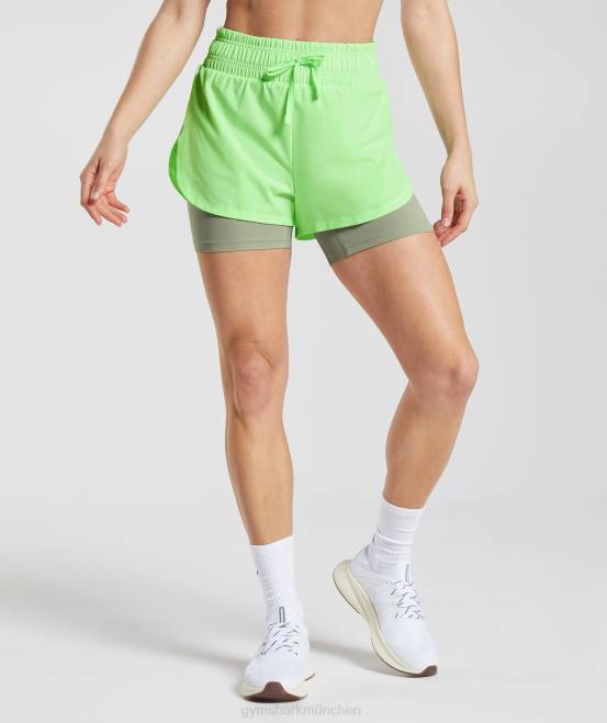 Irisgrün/helles Olivgrün Kleidung Gymshark Frauen Laufende 2-in-1-Shorts 04P852