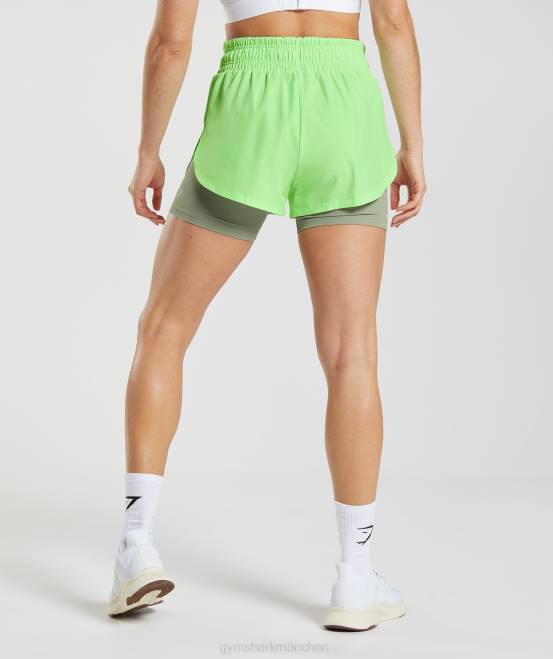 Irisgrün/helles Olivgrün Kleidung Gymshark Frauen Laufende 2-in-1-Shorts 04P852