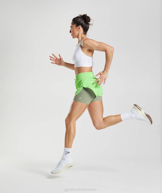 Irisgrün/helles Olivgrün Kleidung Gymshark Frauen Laufende 2-in-1-Shorts 04P852