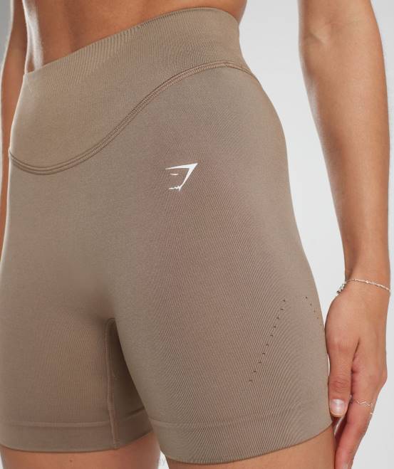 fossilbraun Kleidung Gymshark Frauen Nahtlose Sweat-Shorts 04P820