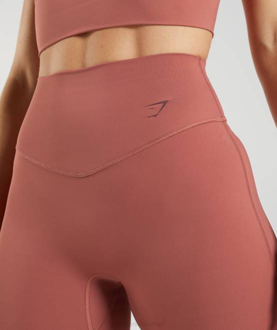 rosabraun Kleidung Gymshark Frauen Elevate-Radhose 04P822