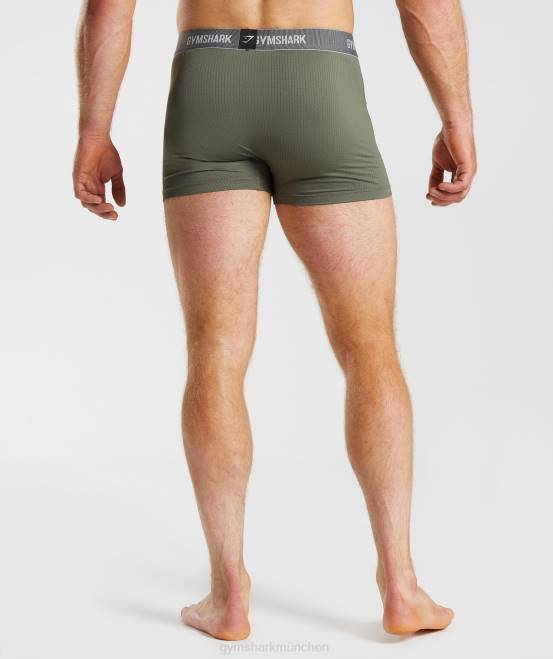 schwarz/kernoliv Kleidung Gymshark Männer Sport-Tech-Boxershorts, 2 Stück 04P81045