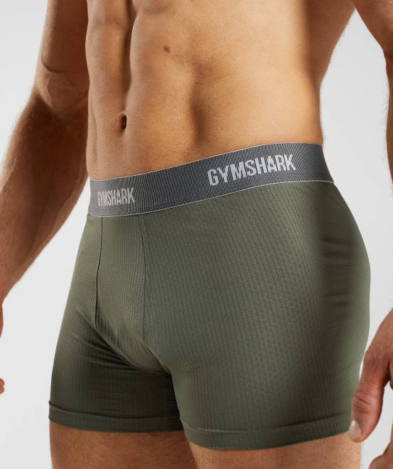 schwarz/kernoliv Kleidung Gymshark Männer Sport-Tech-Boxershorts, 2 Stück 04P81045