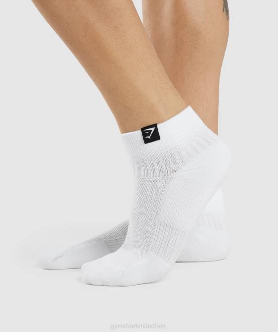 Weiß Zubehör Gymshark unisex Sneakersocken mit gewebten Laschen, 3er-Pack 04P81102