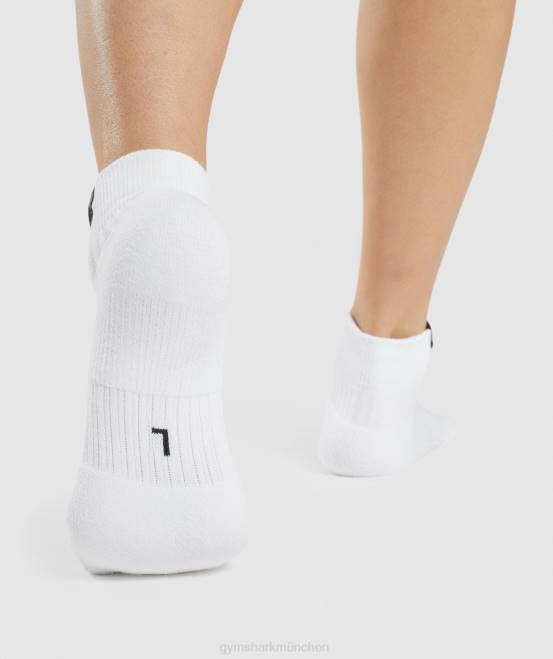 Weiß Zubehör Gymshark unisex Sneakersocken mit gewebten Laschen, 3er-Pack 04P81102